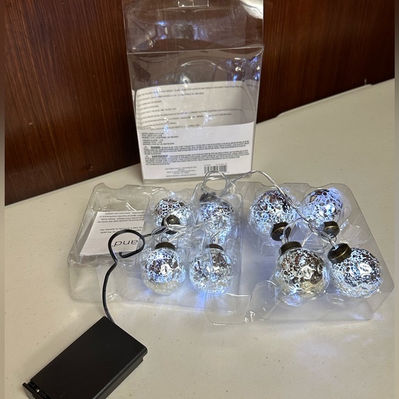 LED CRAFTING LIGHTS SILVER SPECKLED BALLS - Picture 6 of 13